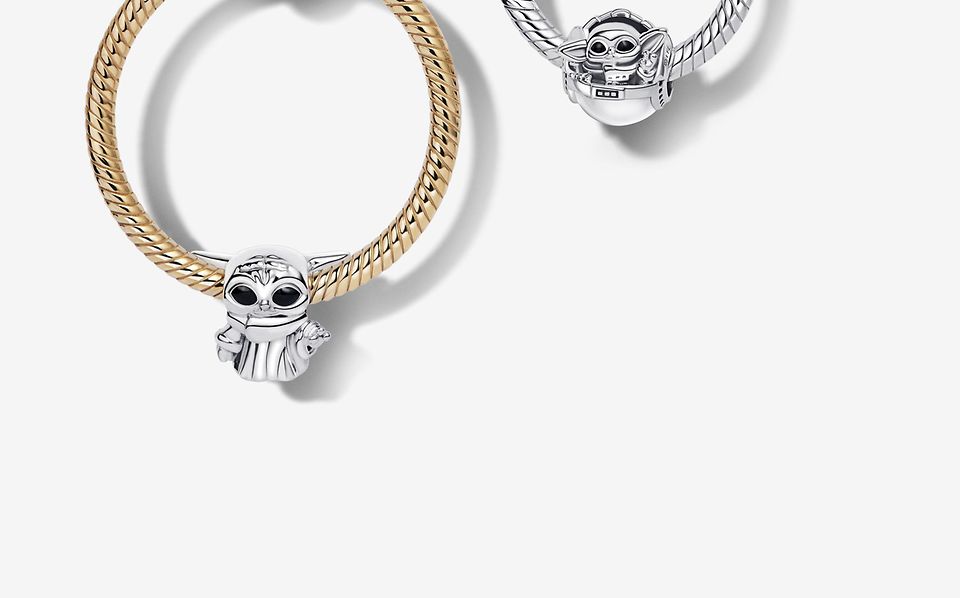 Pandora O Pendants and necklaces with charms from Star Wars x Pandora