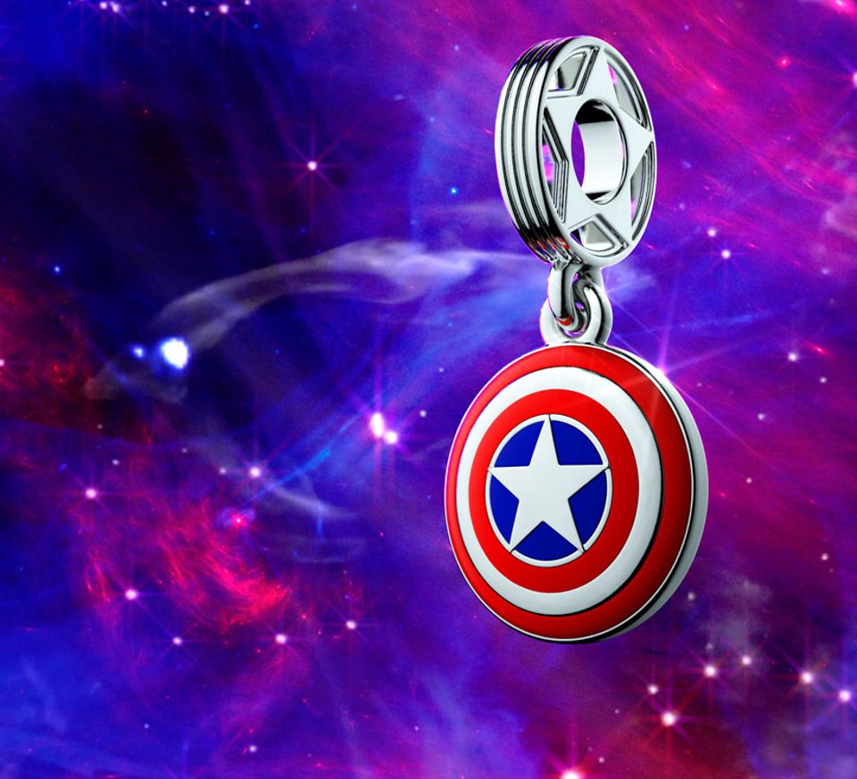SS22_B_March_Marvel_Captain_America_Hybridhero
