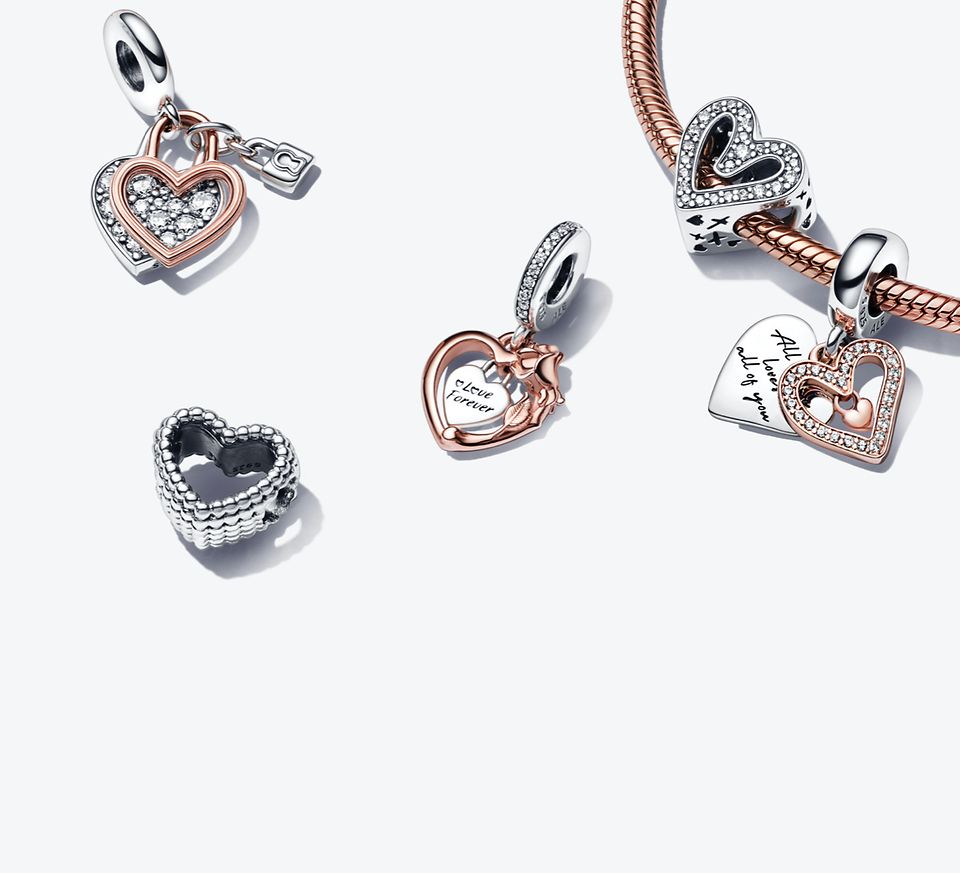 Pandora Moments Pavé Heart Clasp Snake Chain Slider Bracelet | Sterling  silver | Pandora US