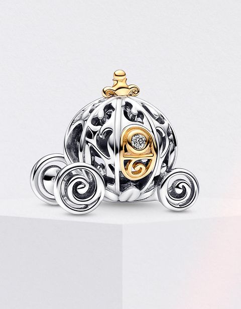 Disney x Pandora, charm Carrozza di Cenerentola in argento sterling 925 per Disney 100